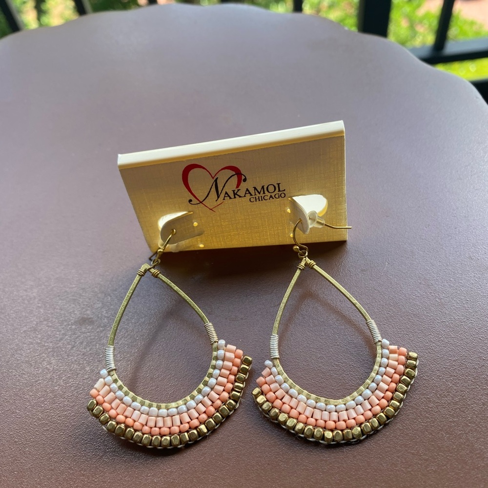 Beautiful Peach Cream and Gold Dangle Beaded Earrings